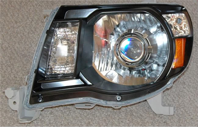 TyRetro1Large_151878b98fd14b6ca595b8d729c6c2298e4dc254.jpg