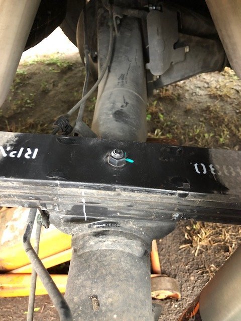 U Bolts removed spring pack.jpg