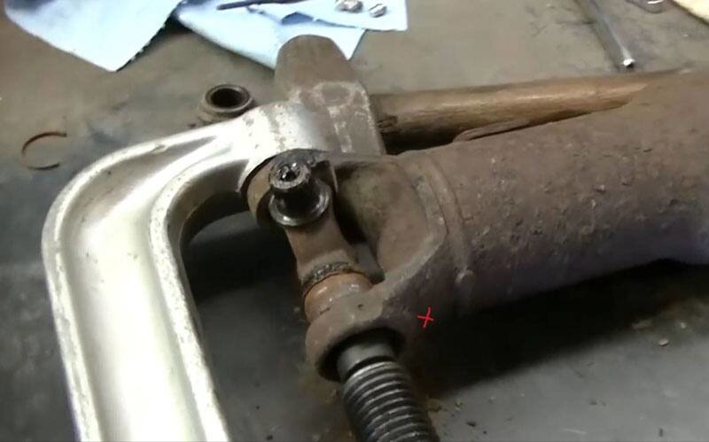 u-joint-9.jpg