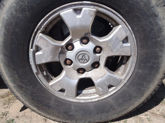 Ugly%20rims_zpsvgxutivv_e6acfdc776c7edca7b009474fcf7e8adf9867b34.jpg