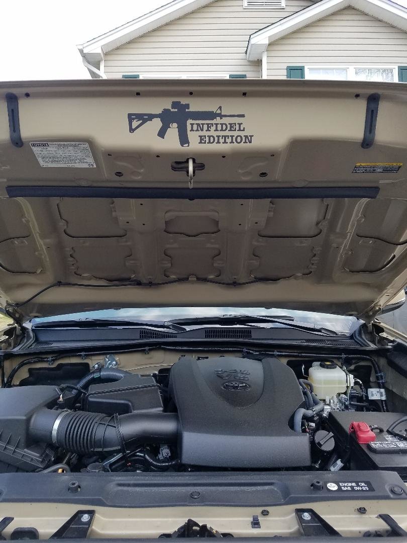 under hood.jpg