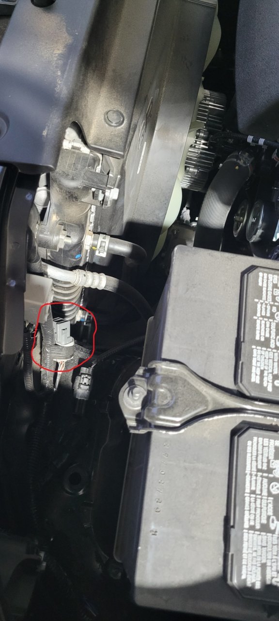 unkown connector.jpg