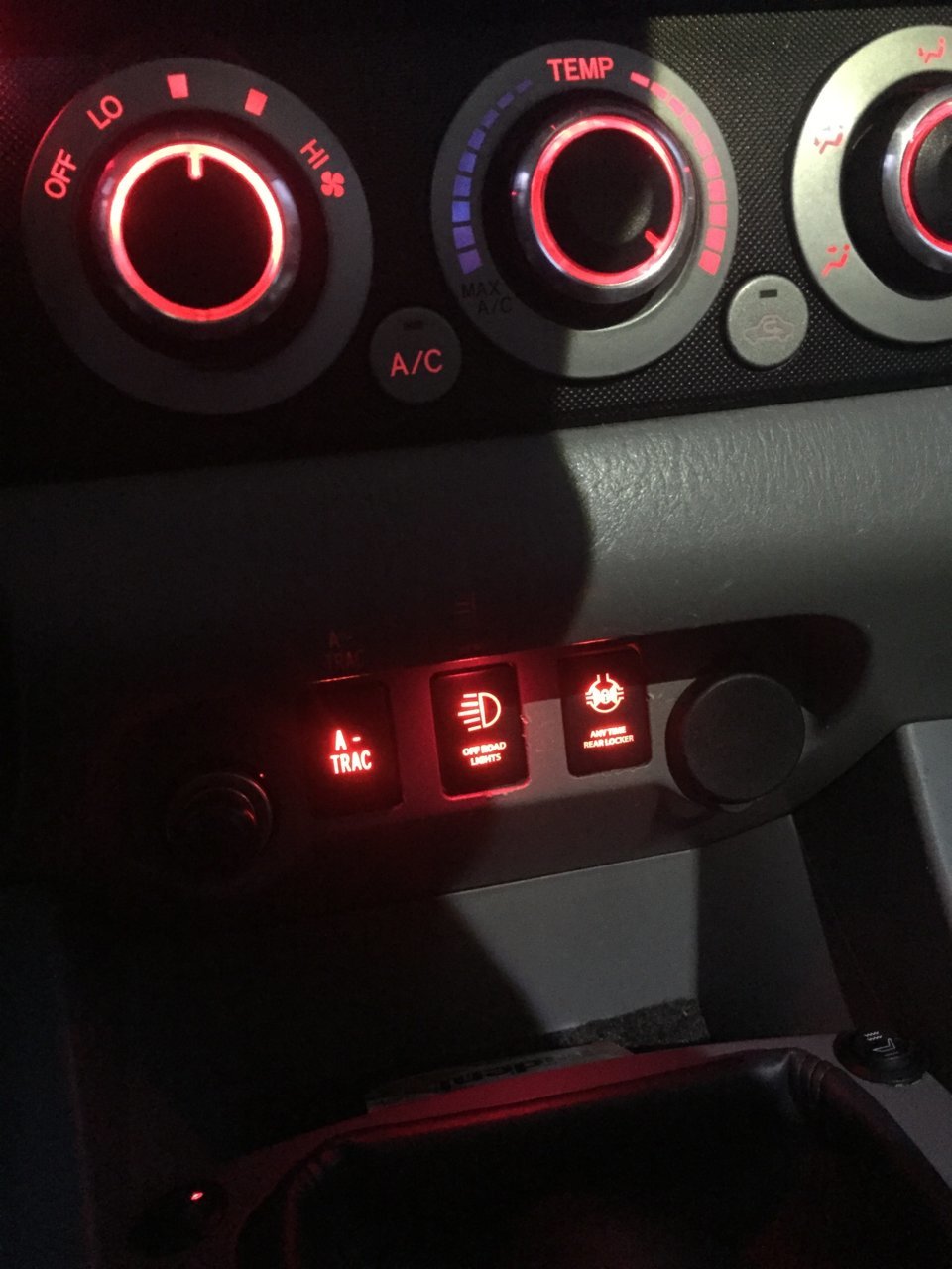 upload_2019-3-19_0-36-30.jpg