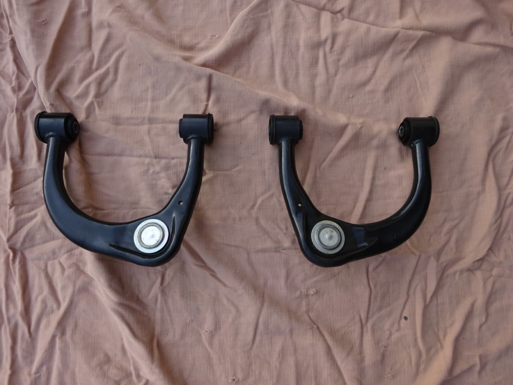 UPPER CONTROL ARMS.jpg