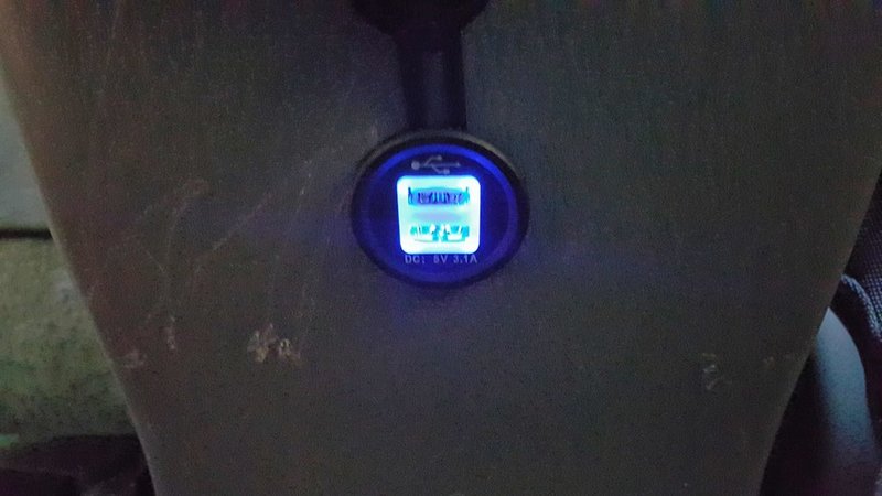 USB 1.jpg