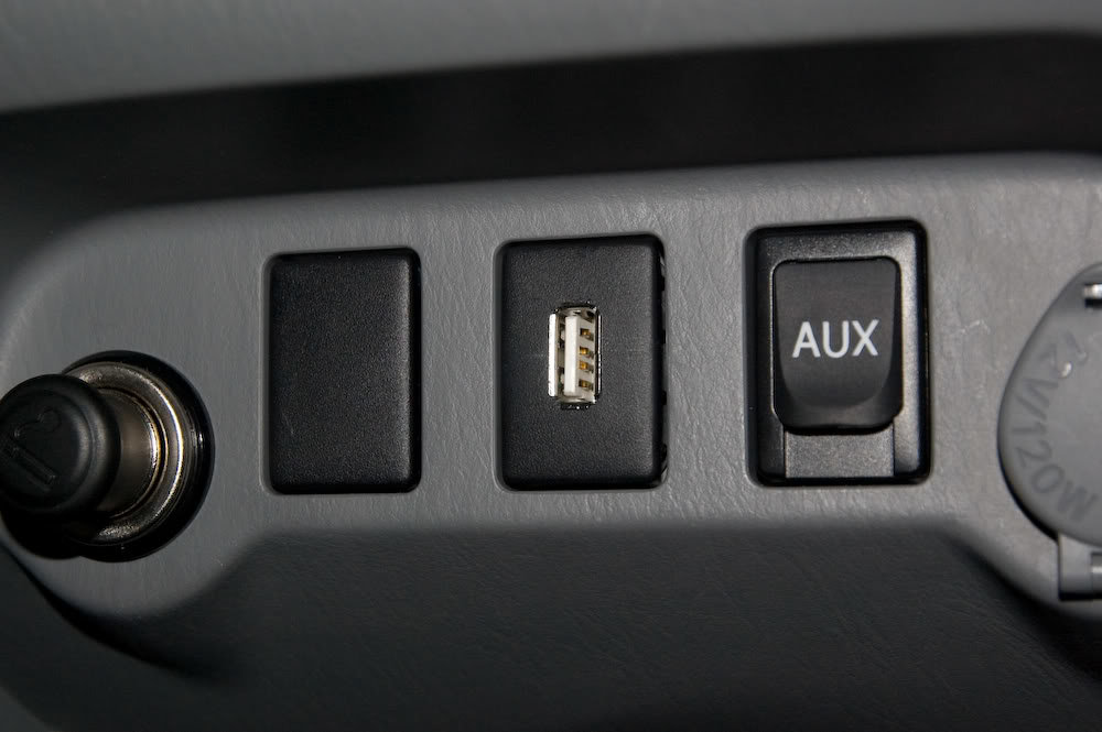 USBInstall-11_9c7cf76456f14181166d3a68a618a36bc3cc9148.jpg
