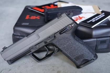 USP 40c cerekote 2.jpg