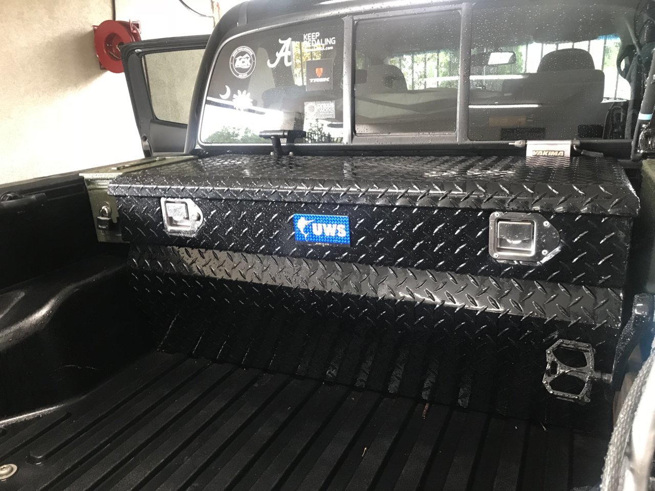 2019 toyota tacoma on sale tool box size