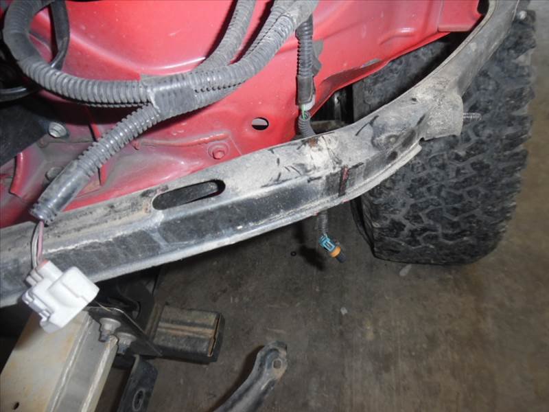 v1 lt bumper brace.jpg