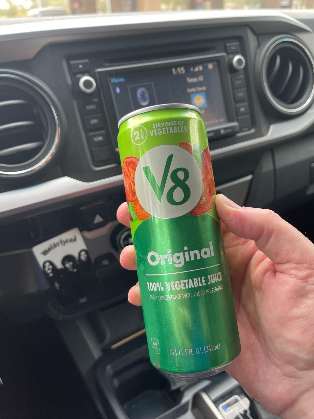 V8.jpg