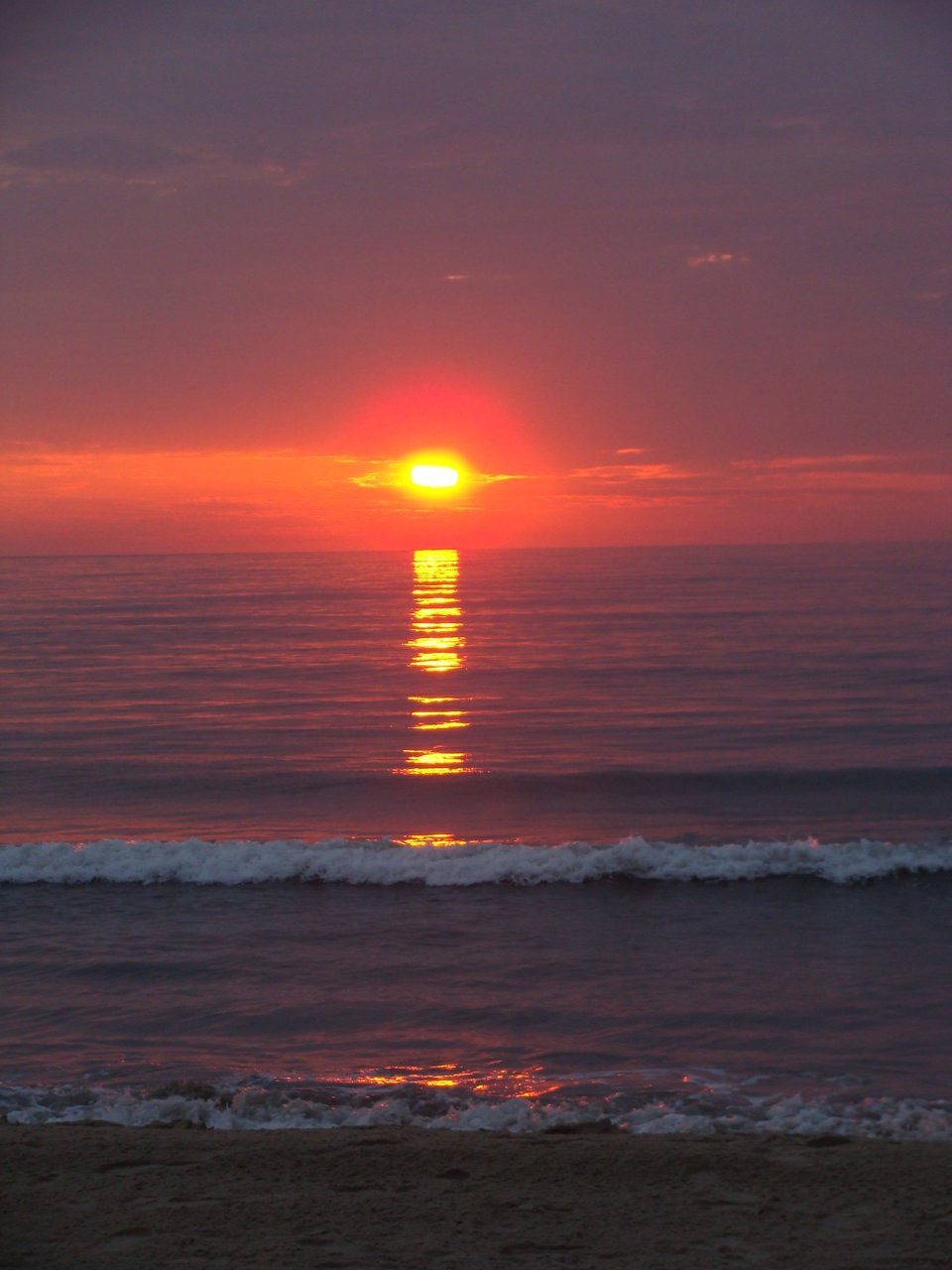 Va Beach sunrise 7-31-2011 037.jpg