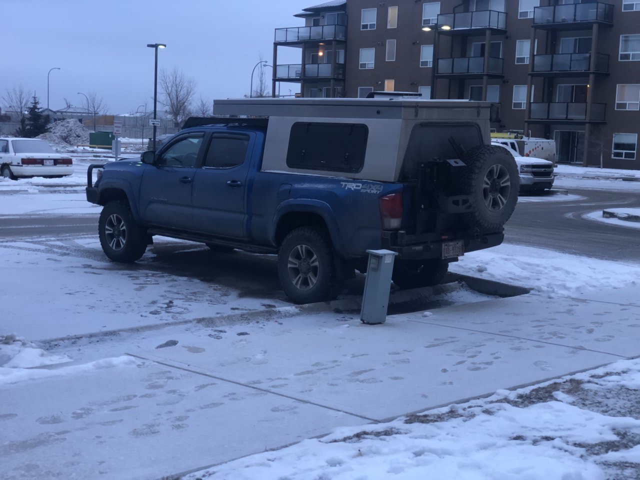 Vagabond Outdoors Drifter blue Tacoma.jpg