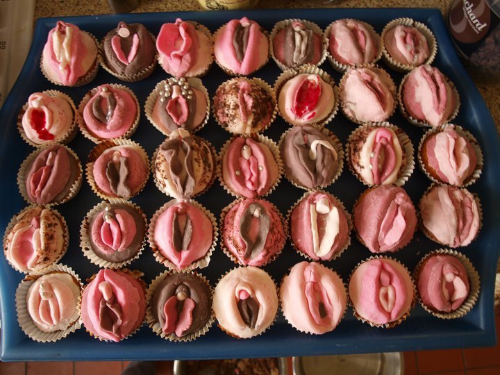 vagina-power-cupcakes.jpg