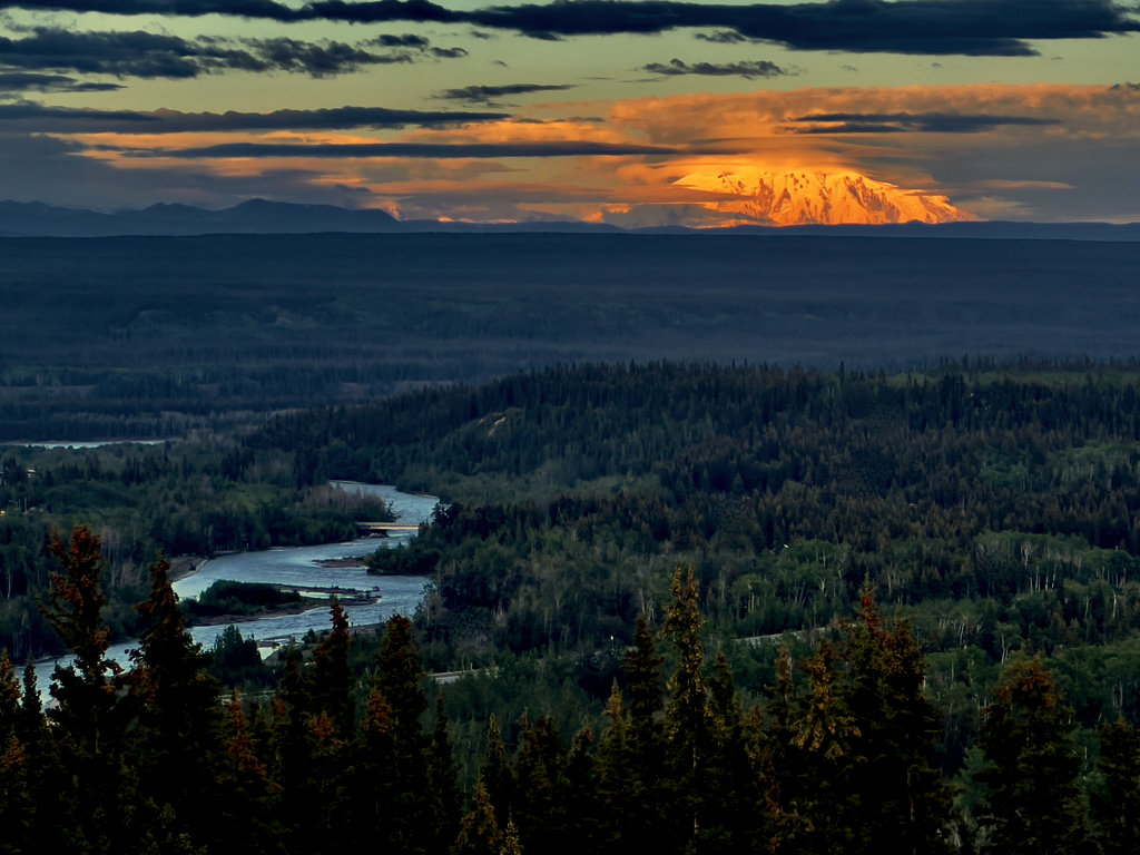 Valdez AK Mountain Sunset.jpg