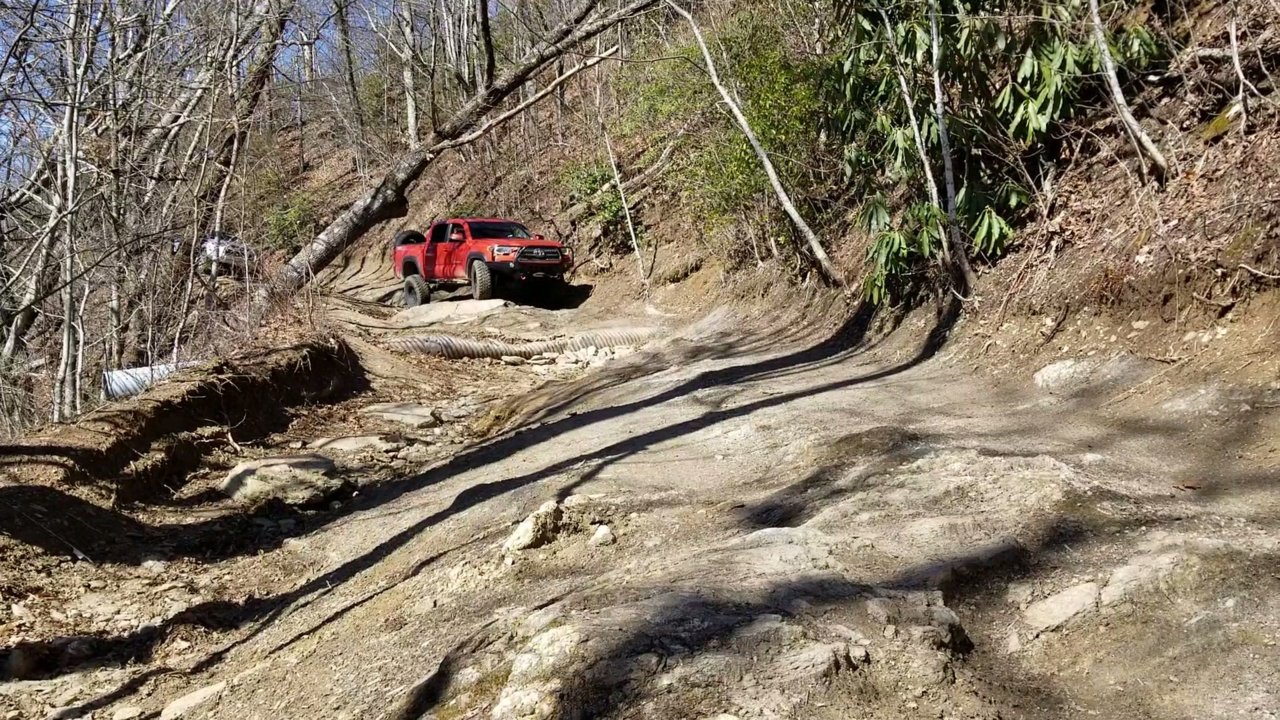 VideoCapture_20180615-183255.jpg