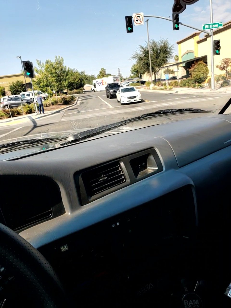 VideoCapture_20220921-104241.jpg