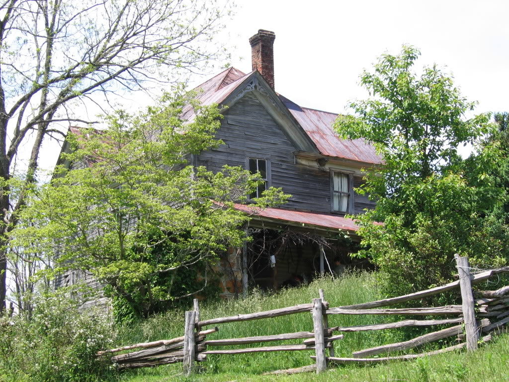 VisittoReeces20050528010_8f8b1e3c134d92e23d10ada7c43514ce9f68781b.jpg