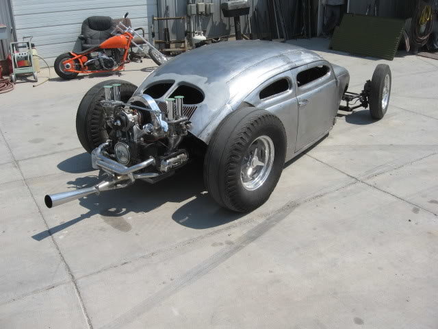 volks12_421880d701d9cdfe38d518bf1d0594bd4c9d2c27.jpg