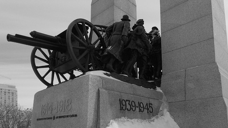 war memorial rear.jpg