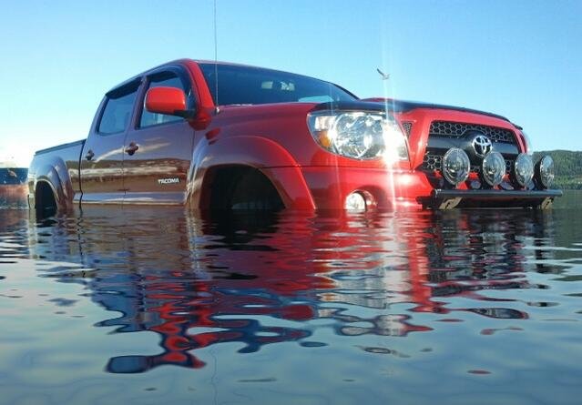 WaterReflection-1339115630751.jpg
