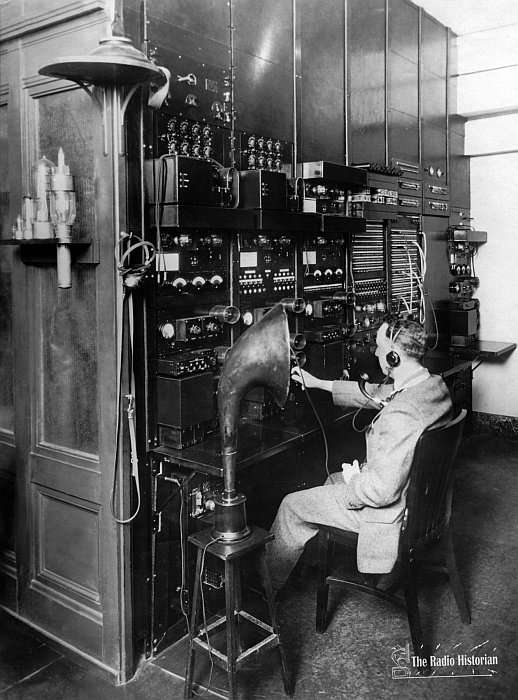 weaf_controlrm.jpg