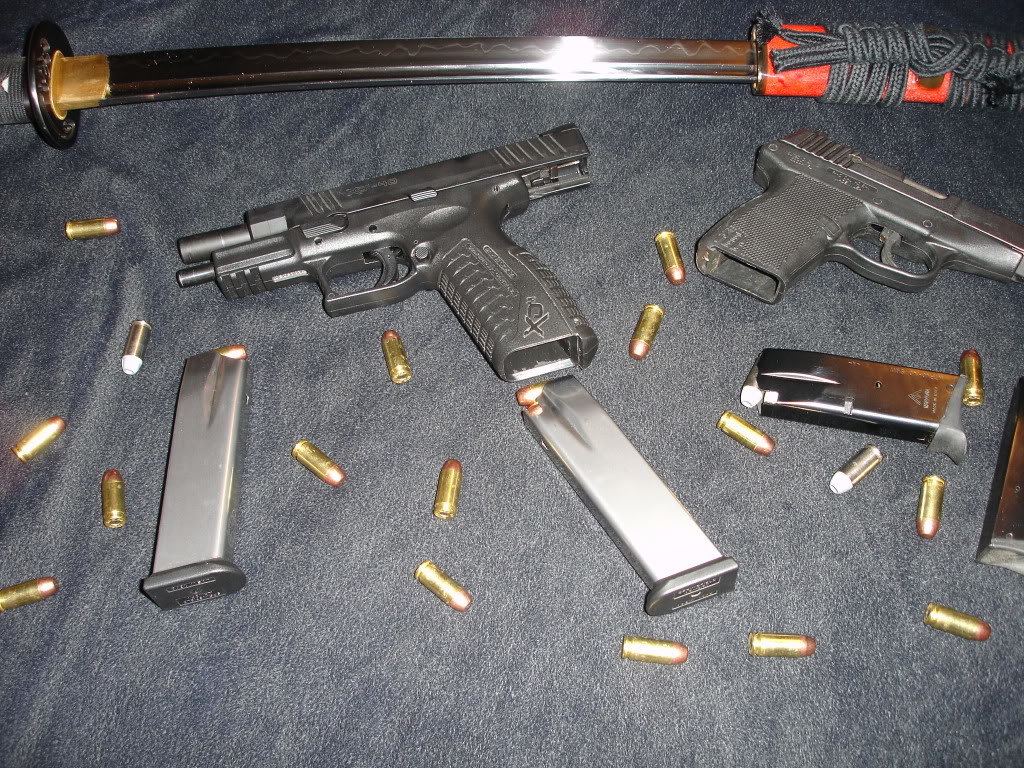 weapons001_62d49e9168696461f5f0df7b543f05396dfb79fd.jpg
