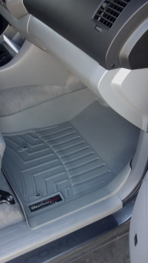 weathertech_676b1cbc15c86e2bb87041f38b1c7670b1d4a38b.jpg