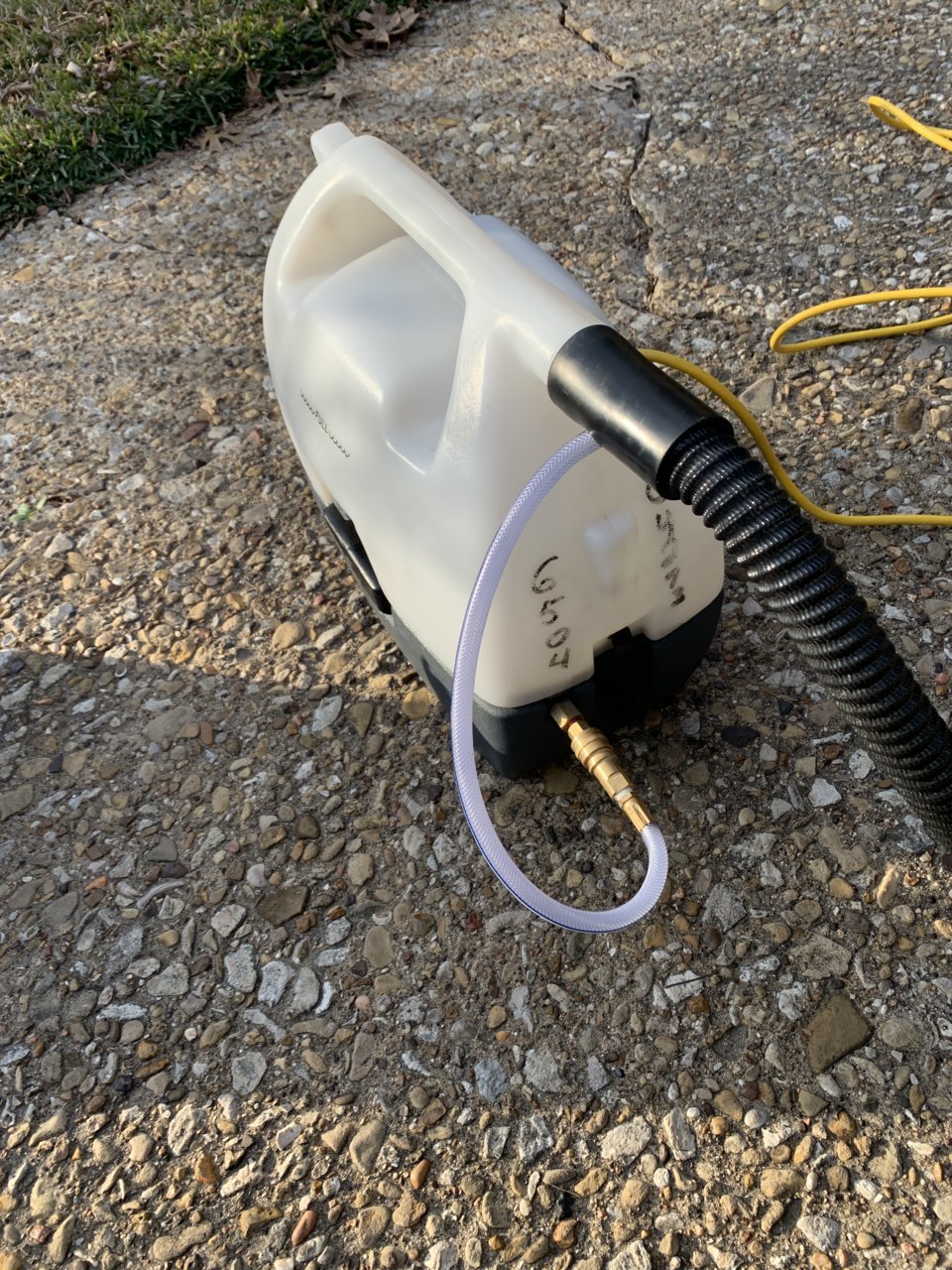 wet vacuum 1.jpg