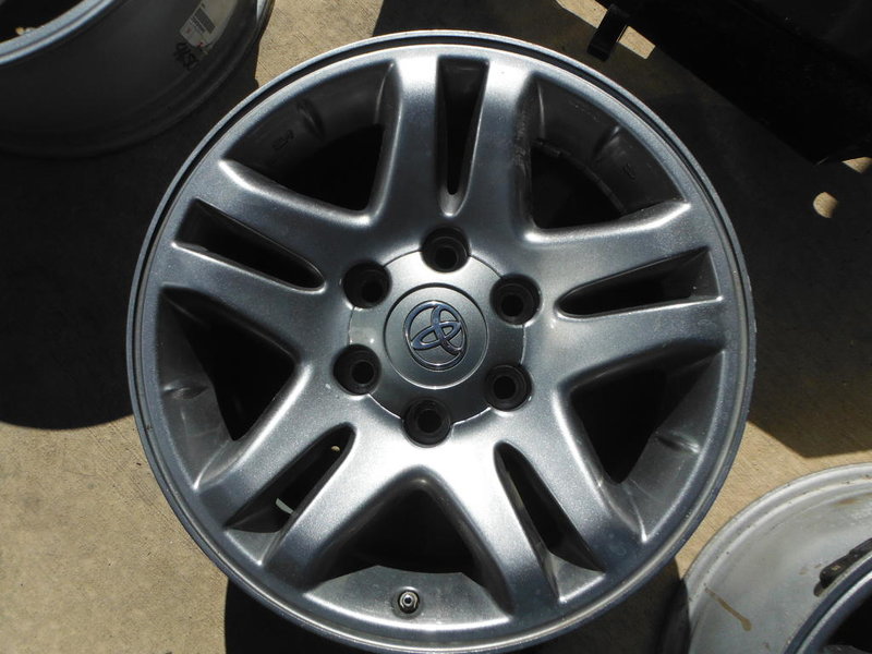 Set of 1st Gen Tundra Split Spoke Wheels with TPMS | Tacoma World