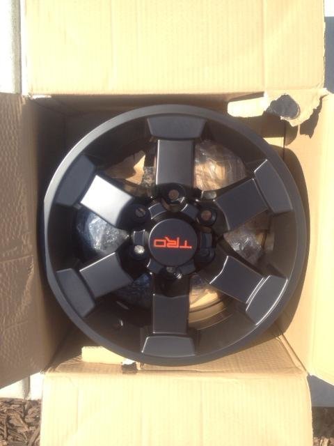 Wheel4_zps305df511_22d51f7b82d39137e1b354ba1b3991ad1db36b02.jpg