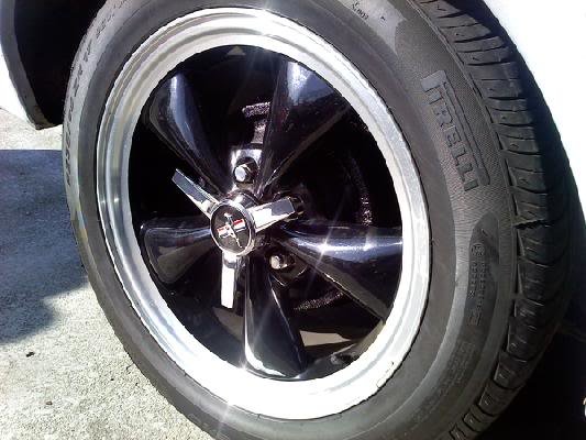 wheelandblackhub_a86a11d89288cb22638975a932eff1804188f3f7.jpg