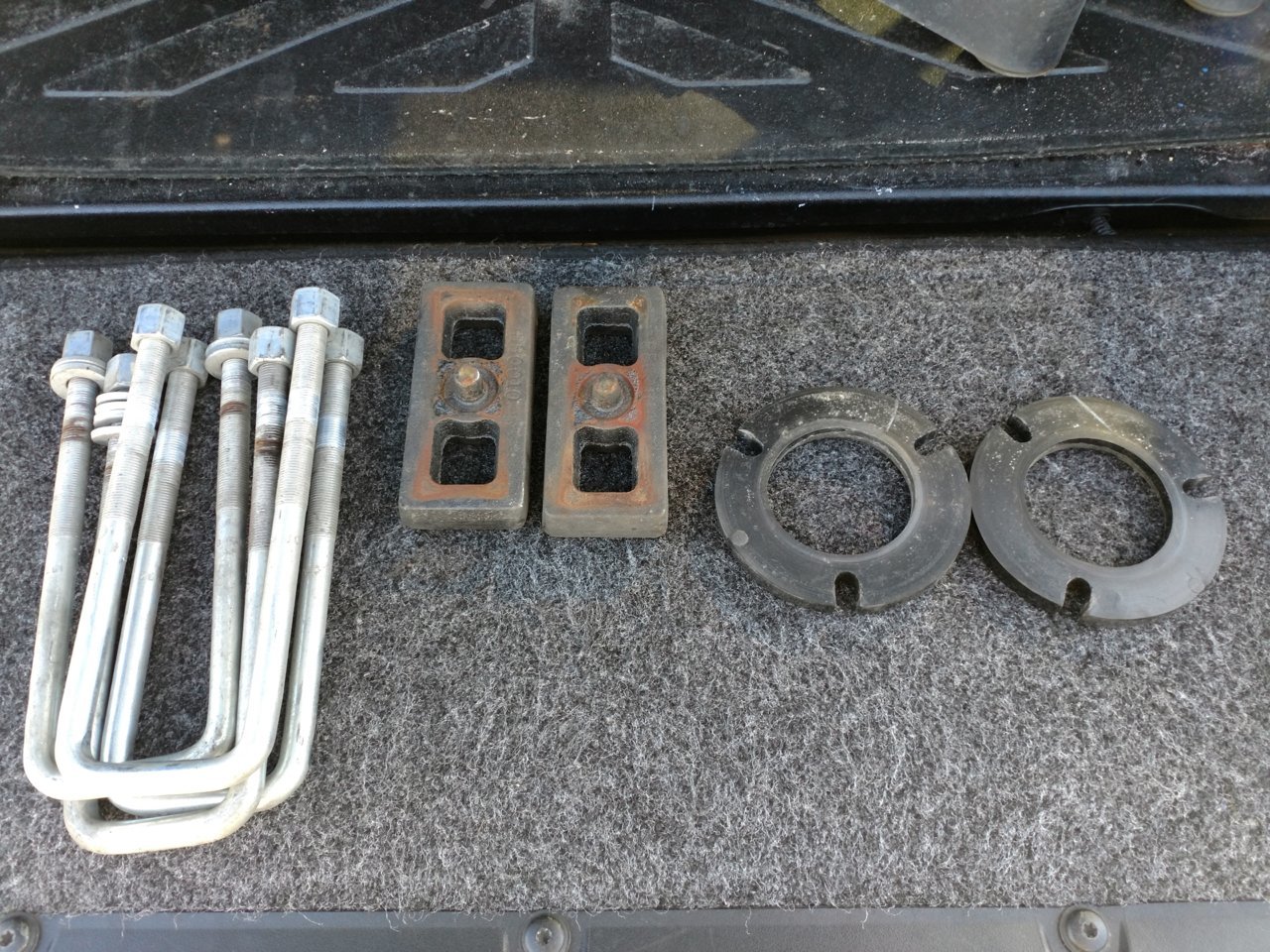 WheelersTopPlate_Ubolt1inch.jpg