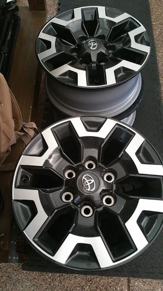 WHEELS.jpg