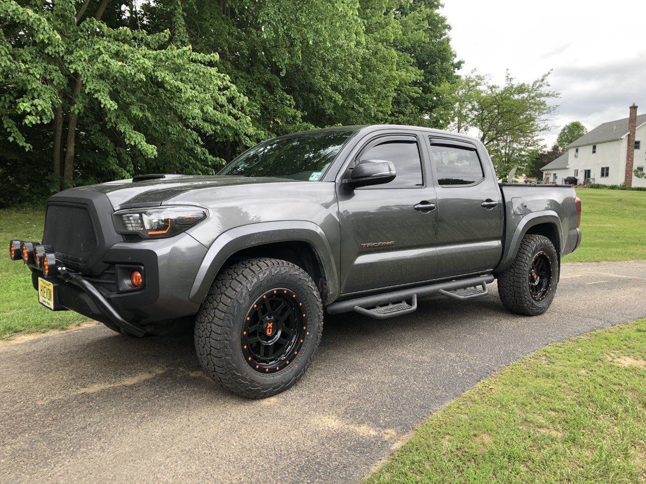 3rd gens with aftermarket wheels & NO LIFT | Page 33 | Tacoma World