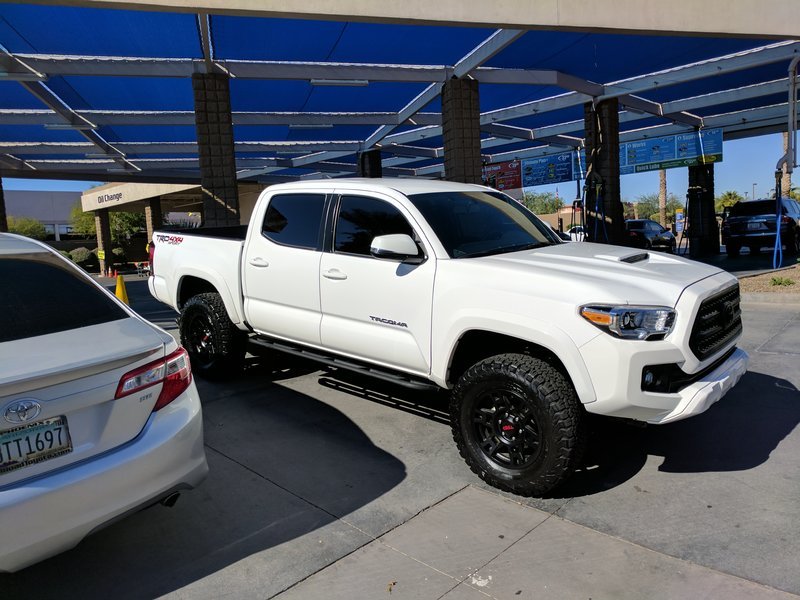 wheelstires.jpg