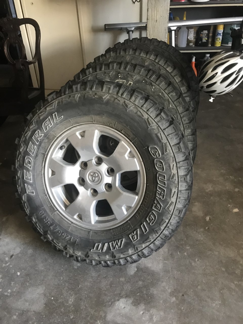 wheelstires.jpg