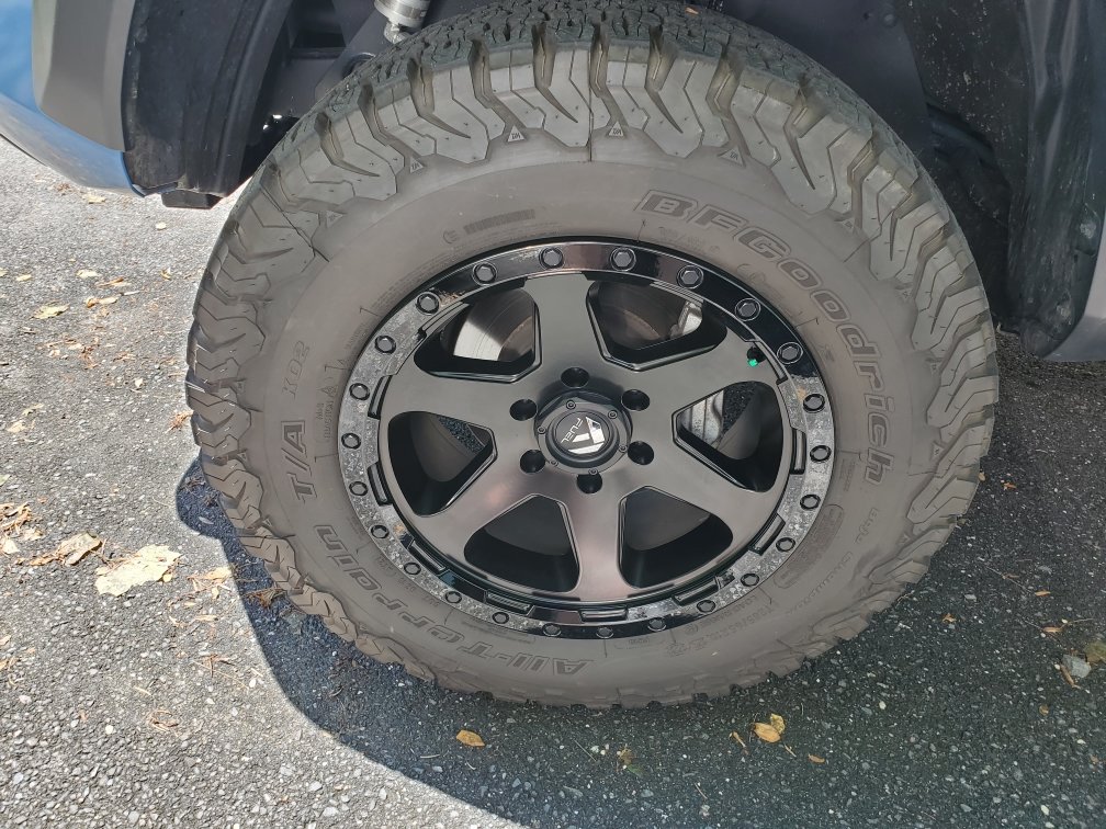 wheeltire.jpg