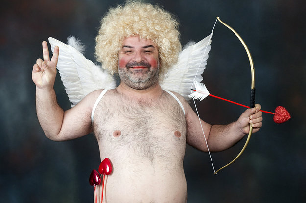 which-grown-man-inappropriately-dressed-as-cupid--2-26961-1423496420-0_dblbig.jpg