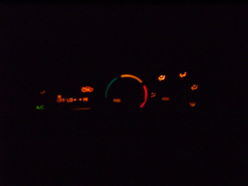 White face Tacoma gauges 003.jpg