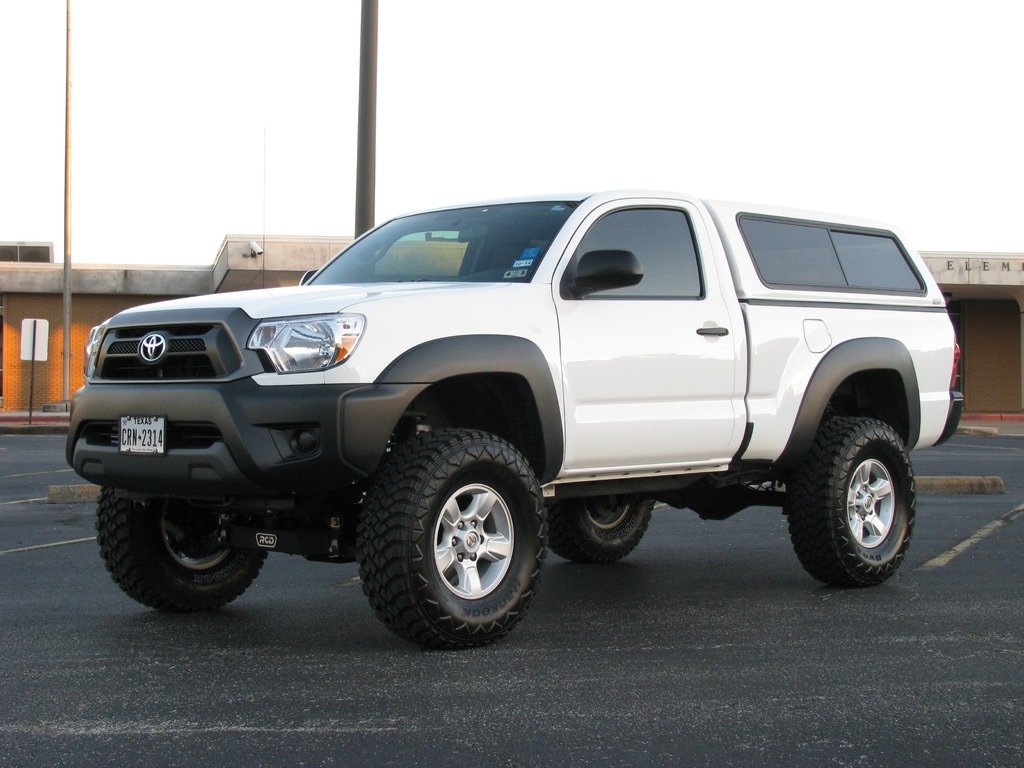 white_tacoma.jpg