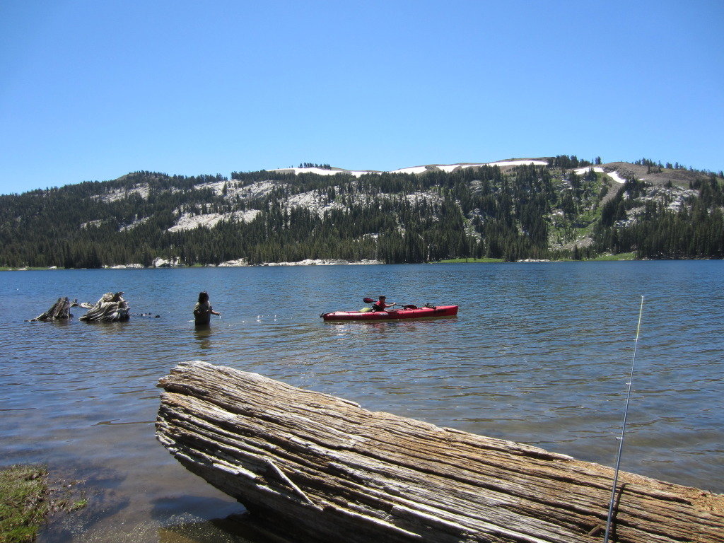 WhiteRockCamping20_2950ef10f0f317fc6941c63a6dff41fa82af0d71.jpg