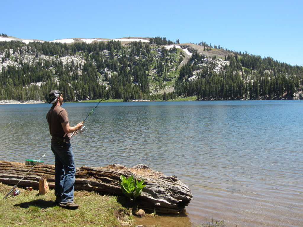 WhiteRockCamping32_4153952b42019b85a992c4d5b82b19b15dab26e2.jpg