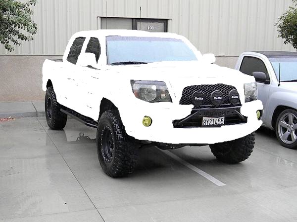 whitetruck_fd775dbcaa30f8dcbbb0cf3b07fbde2cc743395e.jpg