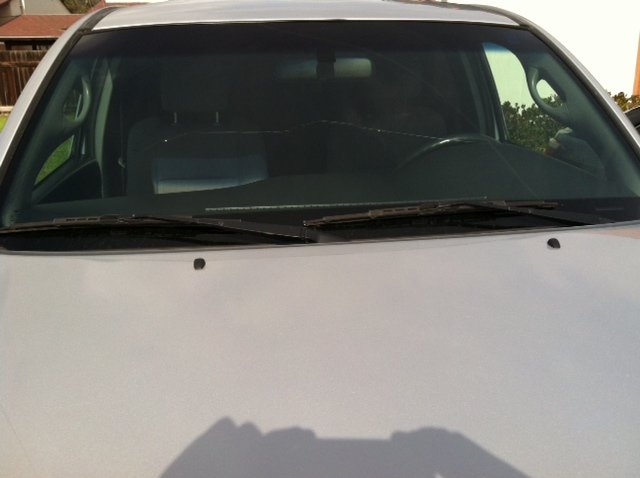 Windshield Crack.jpg