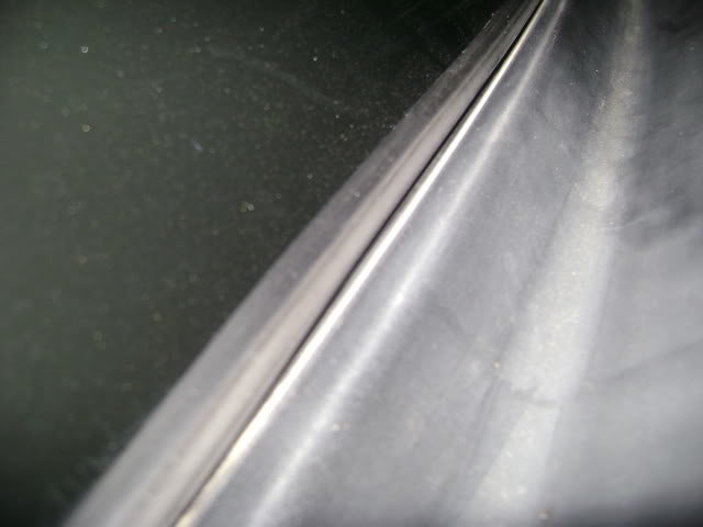 WindshieldRubber2_fa4b3a918b4254d4304c5296d0fd3c68a594804c.jpg