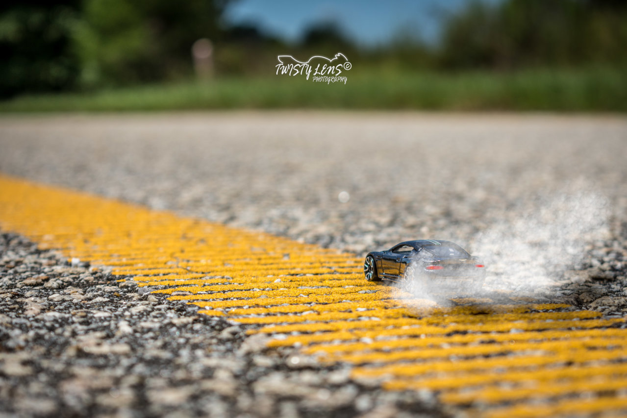 WK36 AstonDbs Burnout.jpg