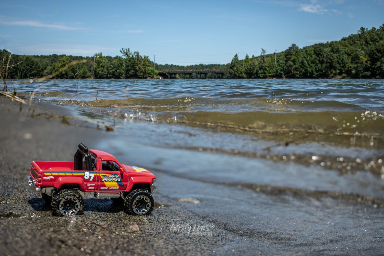 WK37 Yota Lake Spot (1 of 1).jpg