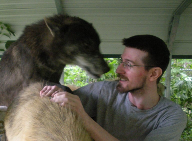 wolf kiss.png