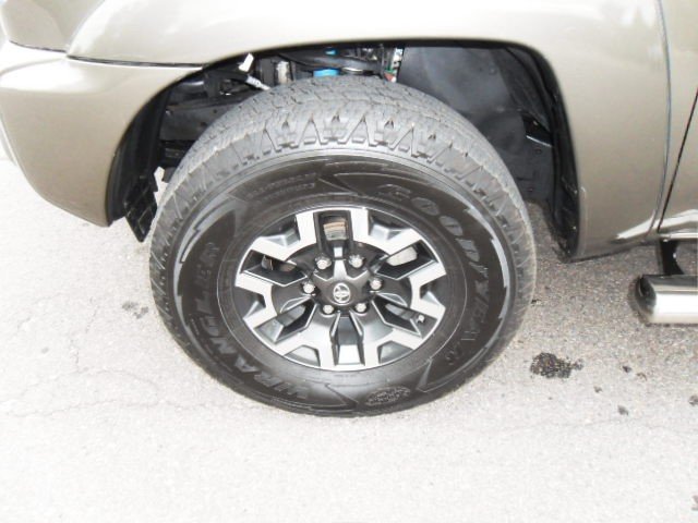 Wrangler 16%22.jpg