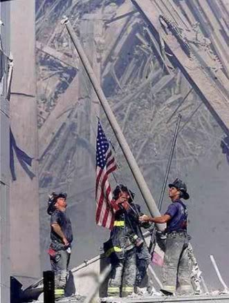 WTC-FlagRaising_ea95ca7f3be56d8c9781c9c066c34968df3d2a49.jpg